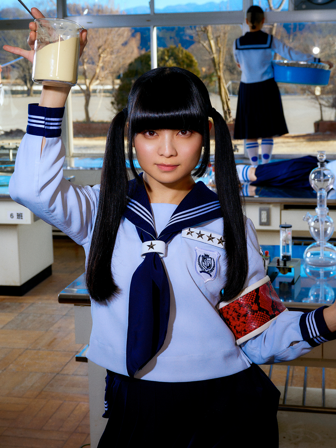 新しい学校のリーダーズ SEISHUN SHURAI SWEAT ネイビー